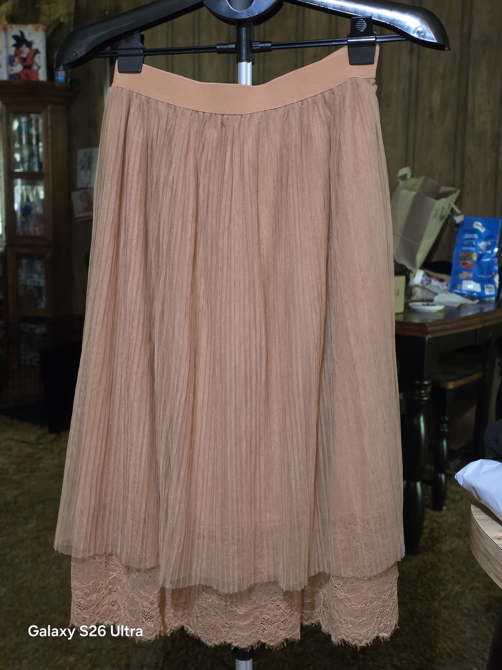Haute Monde Peach Pleated Midi Skirt with Lace Trim